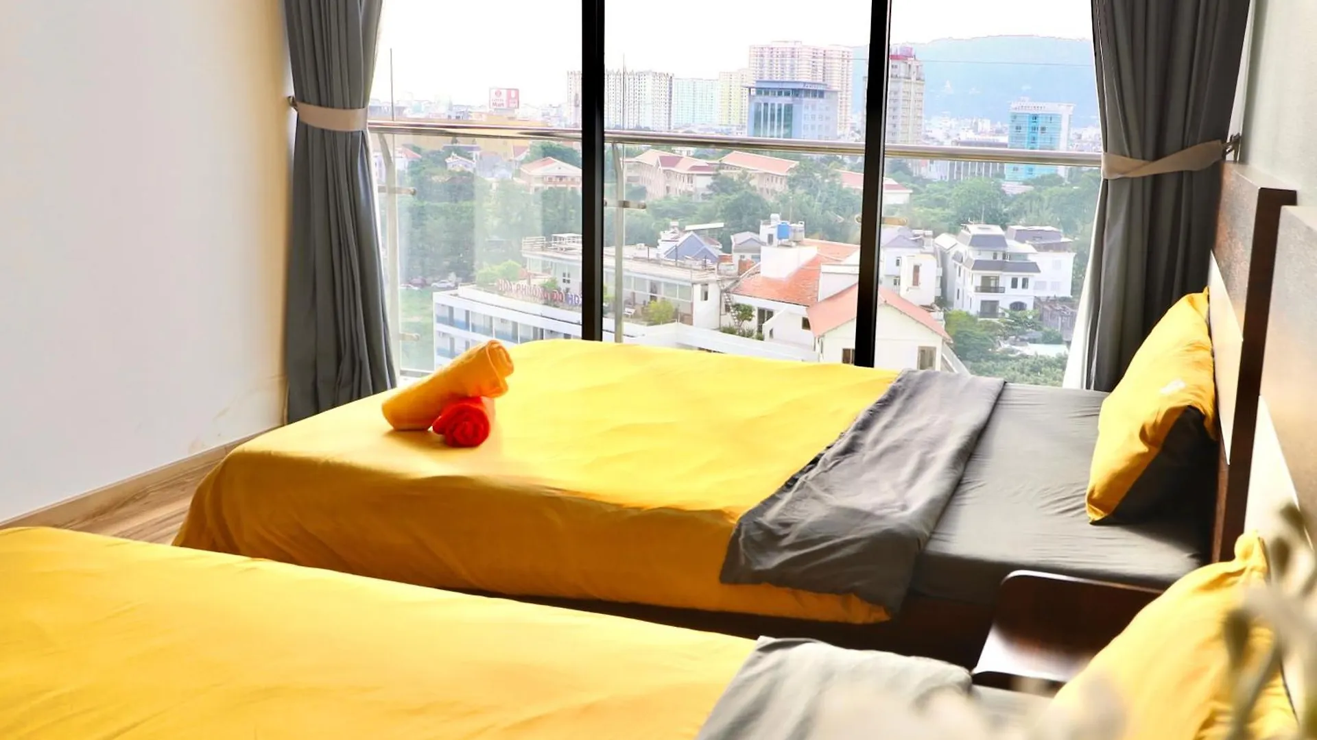 Beachside Suites - Csj Vung Tau Tower, Ocean View